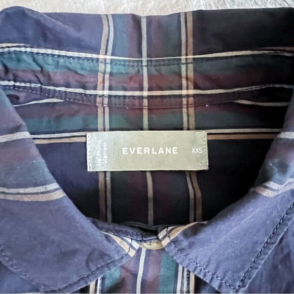 Everlane The Oversized Poplin Shirt Plaid Bottom Down Red and Green Lines modest - Picture 11 of 11